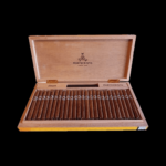 Montecristo-Short-Humidor-en-Cedro-CAJA-X50-Unidades